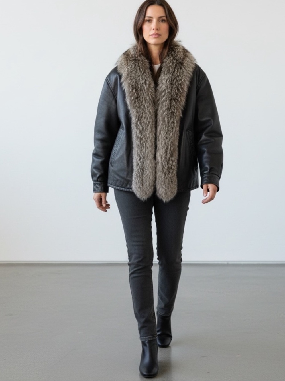 Black Leather & Genuine Fur Jacket size M/L
Great Condition